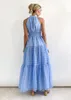 カジュアルドレス女性の長いレディホルターホローのノースリーブレースアップエレガントなファッション女性2023夏のドレス