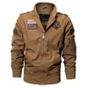 Chaquetas para hombres Primavera Estilo militar Chaqueta piloto aerotransportada Hombres Vuelo táctico Otoño Bandera de EE. UU. Fuerza Aérea Motocicleta Outwear Algodón 230822