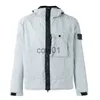 Chaquetas para hombres Brazalete Carta Bordado Hombres Chaqueta Al aire libre Casual Cortavientos Fantasma Sudaderas con capucha Tamaño M-XXL J230822