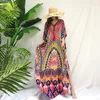 Frauen Badebekleidung und Größe Kaftan Boho Strand Blumenkleid Schwimmkleidung Badeanzug Deckung Frauen Sommer Beachwege Robe Langes Maxi