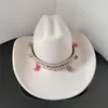 Berets Classic White Western Cowboy Hats For Men And Women Jazz Cocked Hat Rose Red Belt Accessories Big Brim Panama Knight