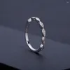 クラスターリングジェムのバレエアートデコスクエアセットモイサナイトブライダルリング0.5ct 5mm EFカラー925スターリングシルバーウェディングジュエリー