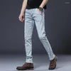Jeans pour hommes style vintage pantalons pour hommes coupe ajustée taille moyenne conception de bouton grande taille pantalon crayon skinny classique