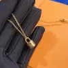 Moda mujer diseñador de lujo collar gargantilla colgante cadena 18k chapado en oro carta de acero inoxidable collares accesorios de joyería de boda X326