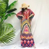 Frauen Badebekleidung und Größe Kaftan Boho Strand Blumenkleid Schwimmkleidung Badeanzug Deckung Frauen Sommer Beachwege Robe Langes Maxi