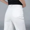 Damesjeans 2023 Zomer- en herfstvrouwen Casual witte katoenmode lichte strech baggy jean broek 230821