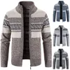Erkekler Sweaters Erkekler hırka 2023 Sonbahar Kış Renk Eşleşen Ceket Sıradan Erkek Giyim Beltlank Sökü Peluş Peluş Kalınlaştırılmış Ceket 230821