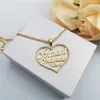 Strings Strings personalizados nomes personalizados Colar Crystal Heart Pingente Chain Casal Placa de Nomete Família Mães Presentes 230822