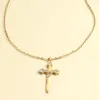 Colares de pingentes de espada requintada colar de zircão de cobre cruzado para mulheres para jóias de jóias de jóias de aço inoxidável