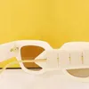 Kadınlar için Güneş Gözlüğü Tasarımcı Güneş Gözlüğü Kadın Lüks Moda 40097I UV Koruma Klasik Retro Lüks Gözlükler Çerçeve Orijinal Kutu Tasarım UV400