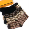 Designer Herren Womens Socken fünf Paar Luxe Sport Winterbrief gedruckt F Socken Stickerei Baumwollmann Frau mit Box212W