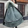 Damengrabenmäntel Abnehmbare Wildleder-Jacken Oberbekleidung Tasche mit Kapuze mit langen Liner Cotton-Padded Women Mode