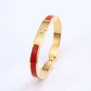 Bangle Fashion Steel Designer Браслет с буквой прямой шириной 8 мм для женщин вдохновения для ювелирных изделий 230821