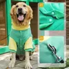 Ubrania dla psów grube z kapturem kurtka dla średnich dużych psów Labrador jesienna zima ciepłe ubrania moda moda dla zwierząt domowych dostawcy płaszcza 230821