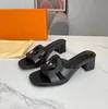 23s Isola Mule chaussures femmes sandale à talons design de luxe flip flop sandales décontractées à enfiler découpées en cuir mode talon bas bloc qualité supérieure taille 35-43EU Expédition rapide