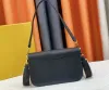 Mulheres bolsas de ombro luxo Diane bolsas em relevo flor carta Empreinte crossbody saco de couro de alta qualidade senhoras bolsa axilas bolsas de moda