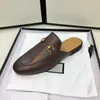 Princetown Slippers Кожаная мягкая кожи металлическая пряжка летняя летние туалеты Женская цепь удобная белая черная