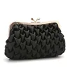 Evening Bags elegante Satin -Clutch -Geldbeutel -Taschen Lady Black Shell Luxus Hochzeitsfeier Diamanten kleine weiche Handtasche B365 230821