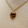 Hänge halsband Natural Stone Rose Quartz Tiger's Eye Peach Heart Cross Gem Necklace Metal Chain Jewelry Gift