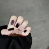 False Nails 24 PCS 여성용 네일 접착제로 짧은 크기 가짜 젤리 반짝이 검은 디자인