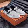 2023 Luxury Designer Men Casual Shoes Loafer Game Slip-On Sneaker Canvas och Calfskin Sliver Buckle Outdoor Flat Comfort Loafers Round Toe