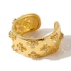 Charm Zlxgirl -merk Dubai Gold Color C Shape Stud van bruiloft sieraden goud koperen oren paar Brinco oorschelpen 230821