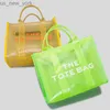 Totes 2023 Ny lyxmode PVC Tote Bag Famous Designer Transparent Jelly Tote stor kapacitet axel messenger väskor kvinnor handväska hkd230822