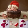 Dvotinst Newborn Baby Photography Props Red Christmas Knoted Sette Set Hat Romper Pants Носки Santa Studio Photo Prop HKD230823