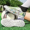 Säkerhetsskor varumärke Fashion Professional Football Boots för män Kvinnor Handla strumpor Sneakers Soccer FGTF Futsal Cleats Botas de Futbol 230822