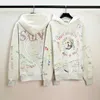 Sweatshirts Erkek Tasarımcı Hoodies Moda Sokak Giyim Ouyang Nana Aynı Stil Graffiti Sweatshirt Kadın Hoodie Koreli Versiyon Gevşek Peluş Kalınlaştırılmış Sonbahar Kış