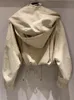 Damesjacks ZD Studio 2023 Spring en herfst Khaki Onregelmatige trekkoord Loose Hooded Short Jacket Casual Parker 230822