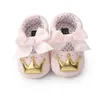 First Walkers Spring Autumn PU Cute Butterfly Crown Anti slip Toddler Shoes Princess Baby Soft Soled Indoor Crib 230823