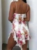 Sıradan Elbiseler Kronstyle Kadınlar Çiçek Baskı Mini Elbise Düşük Kesim Kolsuz Spagetti Kayışı Split Hem Ruffles Kadın Vestido Clubwear 2023