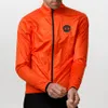 Kandidaten voor herenjacks rijden lang -Zakken Winddichte en regenbestendig shirt Herenjack Bike MTB UCI Jersey Sport Top Fietsproblemen Winddicht Vest 230823