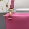 Designer Umhängetasche Buchstabe Logo Handtasche Luxus unregelmäßiger Unterarmtasche Welle Konkave Handtasche Internet Promi Star der gleiche Stil