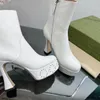 Designer Zipper Boots Hoge kwaliteit damesnaakte laarzen klassieke schoenen winter en herfst sneeuwschoenen 35-42