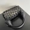 Italien Jodie Handbag Counter Quality Lamian Noodles Hollowed Out Bag Light Luxury Foreign Style High Face Value 23 Modelldebut
