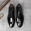 Chaussures habillées Hommes de luxe chaussures en cuir verni automne marque designer mode britannique Oxfords hommes bureau chaussures formelles à lacets chaussures noires 230822