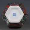 Qianlong Email Oranje bloem en vogel zeshoekige vaas antiek Jingdezhen porselein Home Chinese decoratie HKD230823