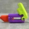 Decompressie speelgoed 3D -printen Gravity Jump Small Radish Mes Mini Carrot Knife Model Student Prijs Hanger Decompressie Toy Gift voor jongens L230823