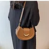 Bolsas de noite Premium e Nicho Design de grande capacidade Handbag de couro feminino Moda versátil um ombro crossbody bolsa