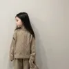 衣類セット0 8年秋の冬の子供の女の子韓国のセーターニットパンツセットガールズウールレトロツイストプロセスベビーアウトウェア230823