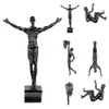 Oggetti decorativi Figurine Atleta Roccia arrampicata Resin Sfondo Sfondo sospeso Decorazione Statue Figure Presente Decor presente Retro 230823
