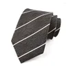 Strikbanden 8 cm heren zijden nieuwigheid kaki met witte gestreepte stropdas voor man bruiloftsfeest hoogwaardige cravat handgemaakte gravatas yut06