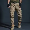 Herrenhosen hochwertige Khaki lässige Hosen Männer Militärtaktische Jogger Camouflage Cargo Hosen Mehrfach-Tasten-Mode Schwarze Armee Hosen 230822
