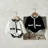 Barboteuse pour enfants, vêtements de printemps et d'automne, costume pour bébé fille, manteau en coton, grand short en PP, ensemble deux pièces, né 230823