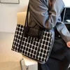 Evening Bags Trendy Designer Houndstooth Big Shoulder Women Handbag Purse 2023 Large CapacityLadies Casual Totes For Work Quality