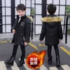 Down Coat 2022 Big Size Teenager Boys Jacket Winter middenlengte plus fluweel dikke vaste kleur in katoenen capuchonwindbreaker voor 414y J230823