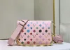 Sac à bandoulins pour femmes coussin sacs de main de qualité de qualité supérieure fleurs multicolores fleurs crossbody dames maquillage sacs