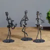 Decorative Objects Figurines Metal Musician Guitar Player Statue Musical Instrument Little Iron Art Collectible Figurine Cafe Office Book Shelf Decorate 230823